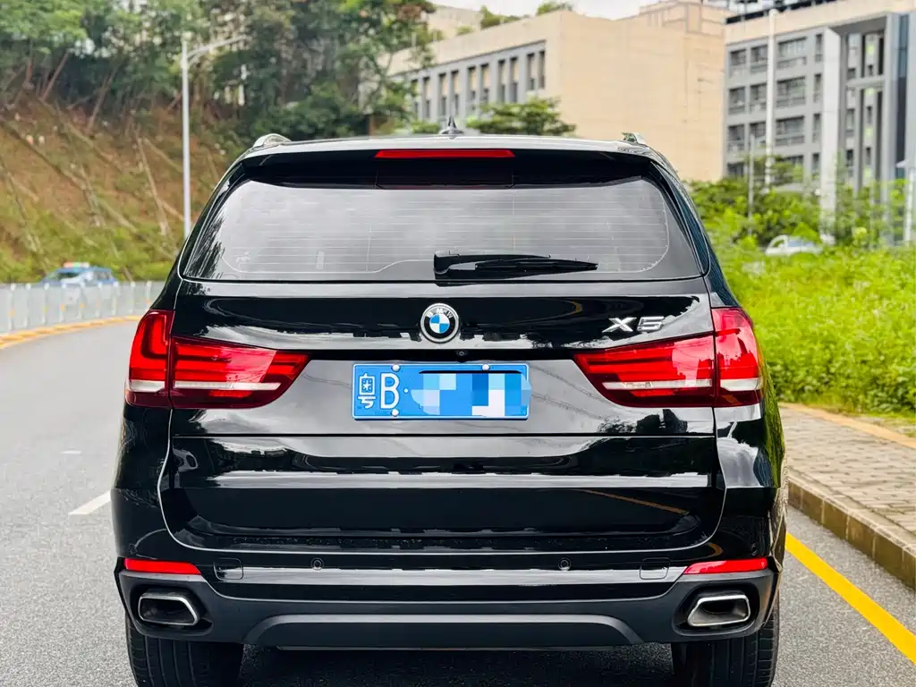 BMW X5 2019 — фото 10