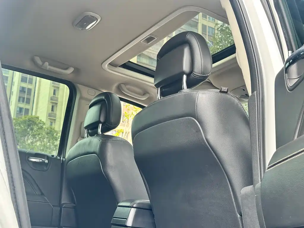 Jeep Compass 2014 — фото 25
