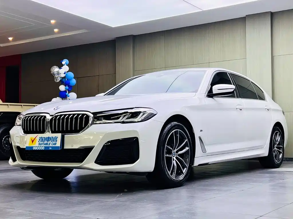 BMW 5 Series 2022