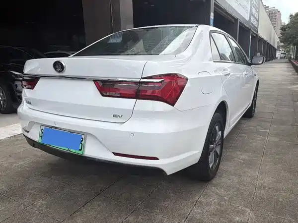 BYD Qin New Energy 2021
