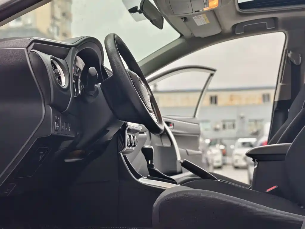 Toyota Levin 2017 — фото 13