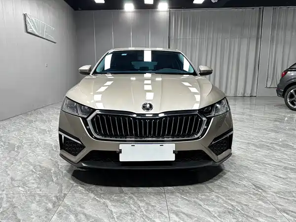 Skoda Octavia 2023