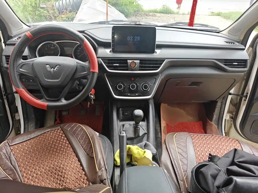 Wuling Hongguang S3 2019