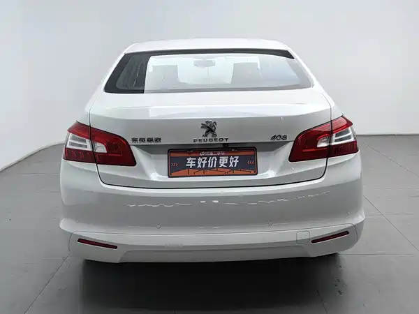 Peugeot 408 2015