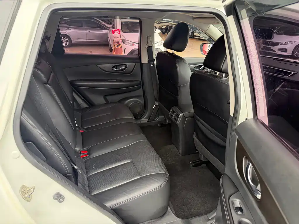 Nissan X-Trail 2015 — фото 17
