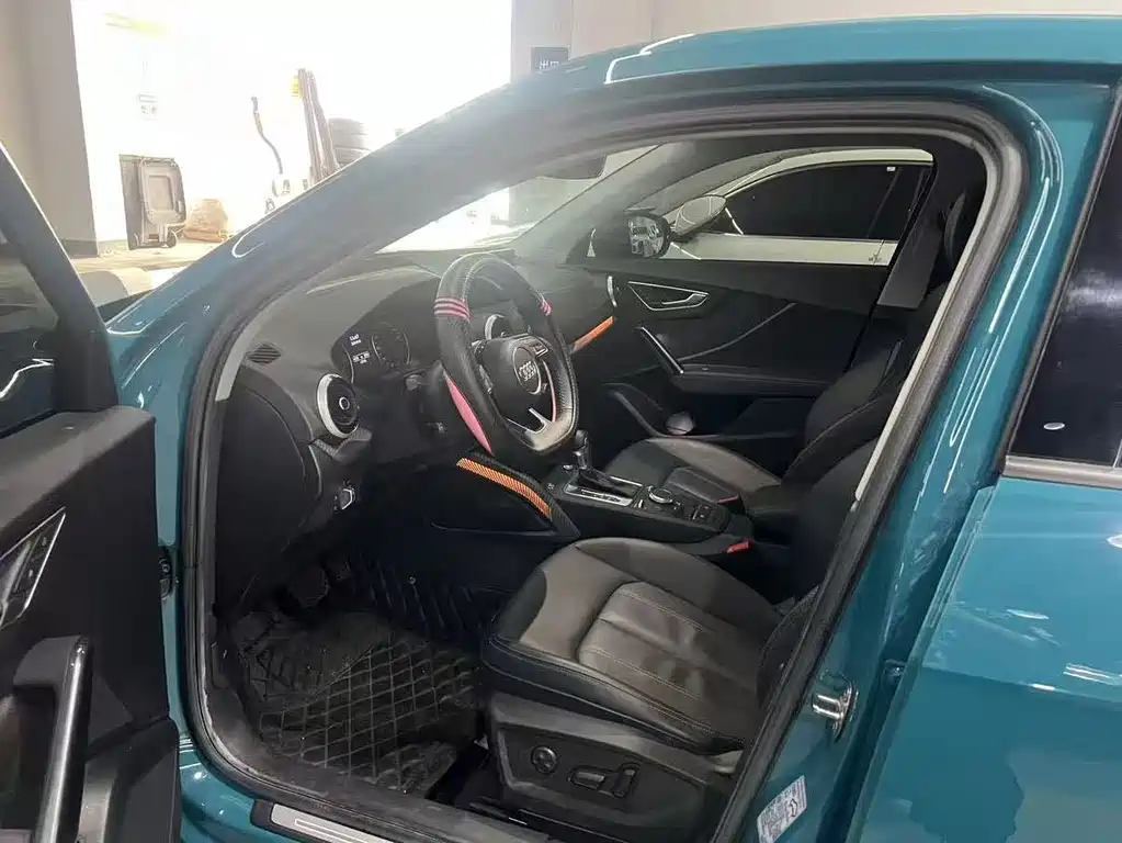 Audi Q2L 2022