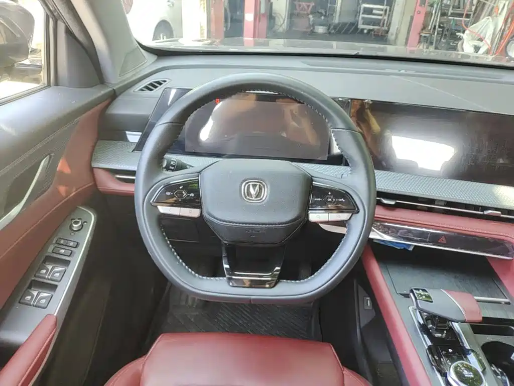 Changan CS75PLUS 2023 — фото 11
