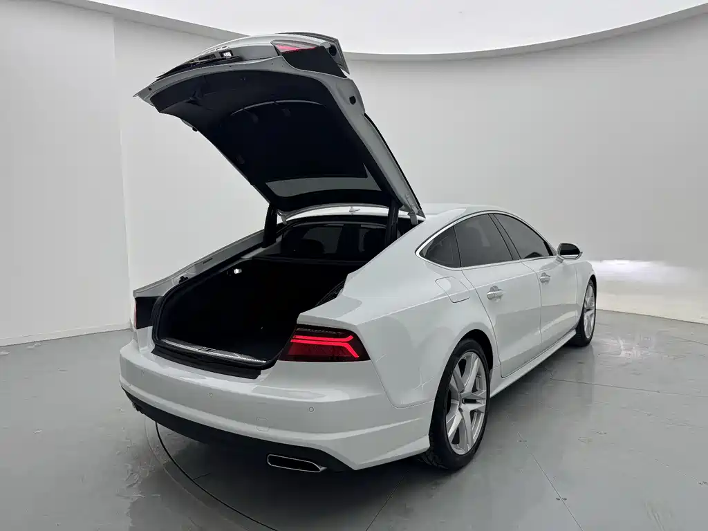 Audi A7 2016 — фото 34