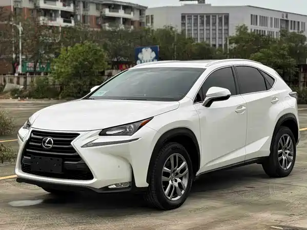 Lexus NX 2016