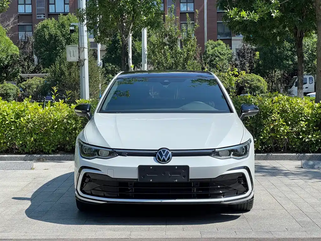 Volkswagen Golf 2022