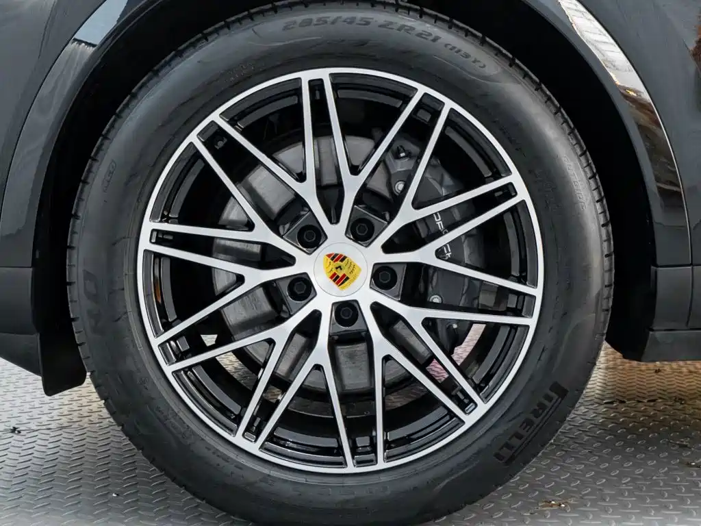 Porsche Cayenne 2025 — фото 10