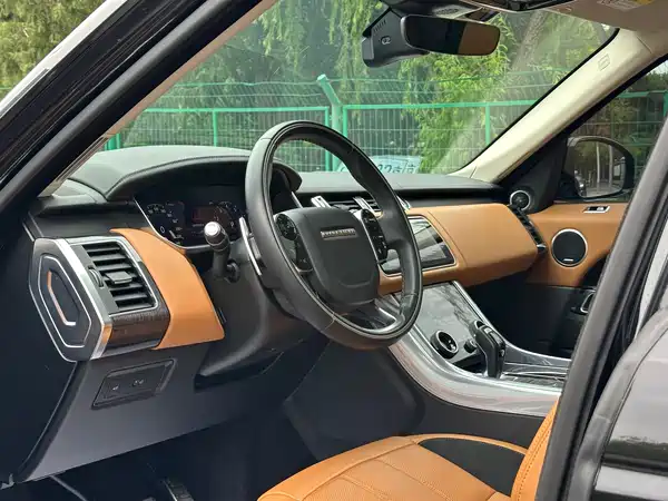 Land Rover Range Rover Sport 2021