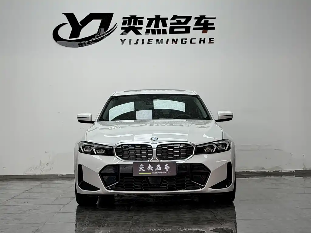 BMW 3 Series 2025