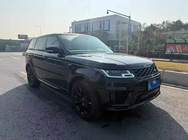 Land Rover Range Rover Sport 2015