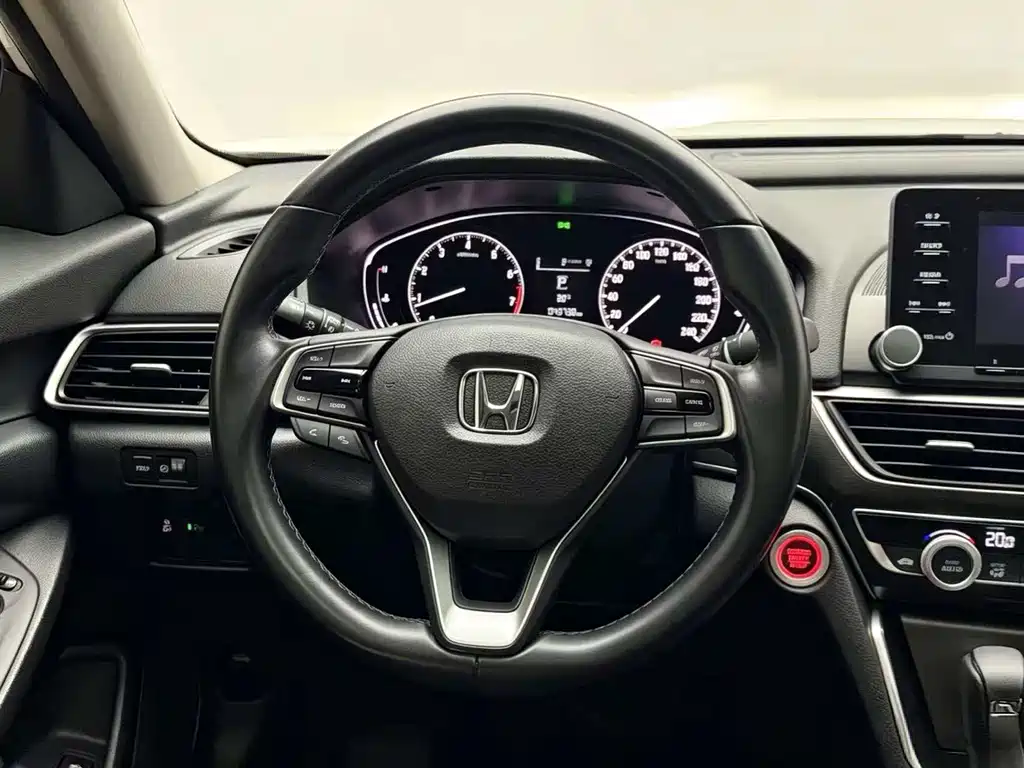 Honda Accord 2021 — фото 18