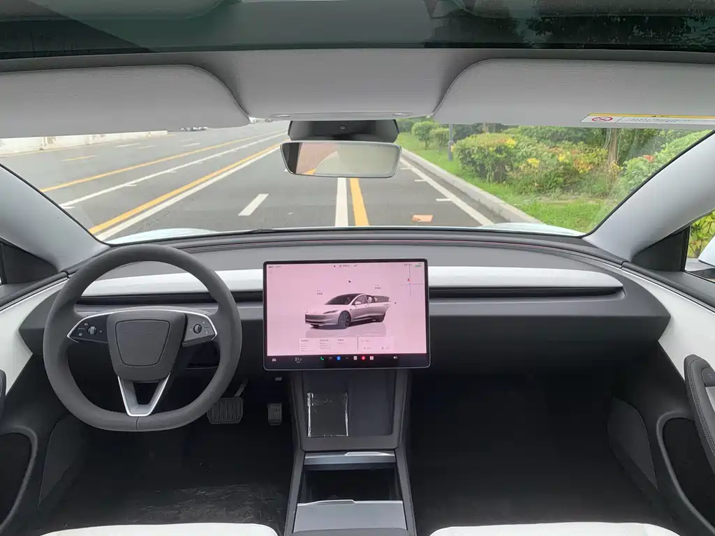 Tesla Model 3 2026
