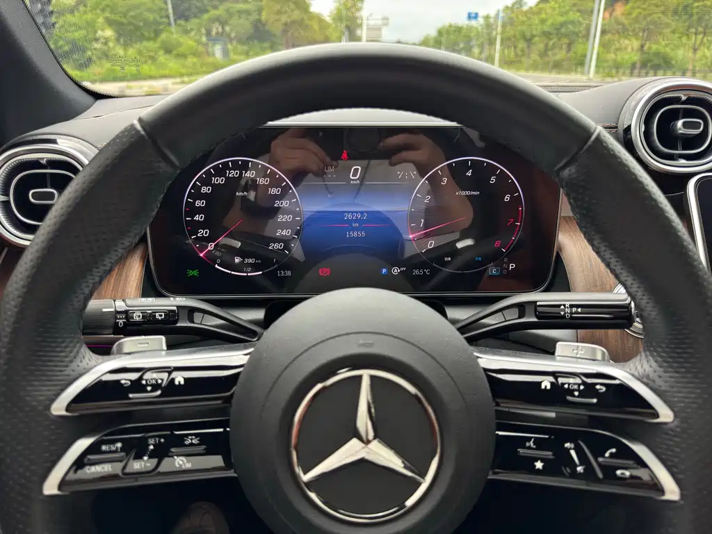 Mercedes-Benz GLC 2024