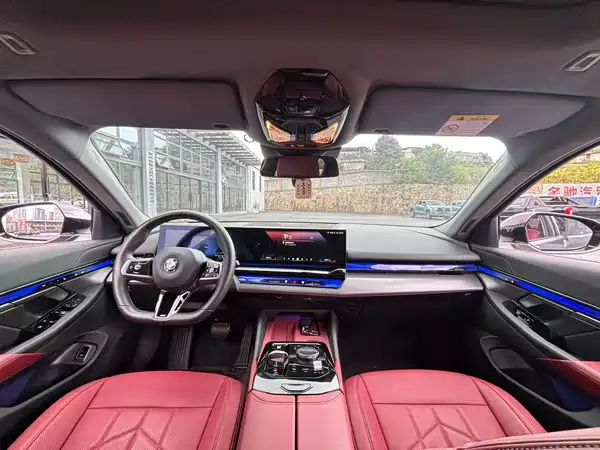 BMW 5 Series 2025