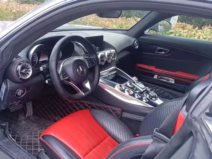 Mercedes-Benz AMG GT 2017 — фото 4