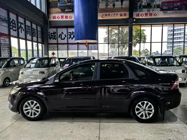 Ford Focus 2011
