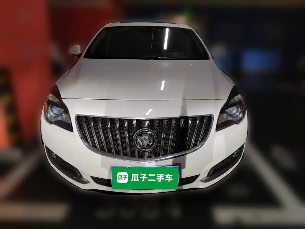 Buick Regal 2017 — фото 2