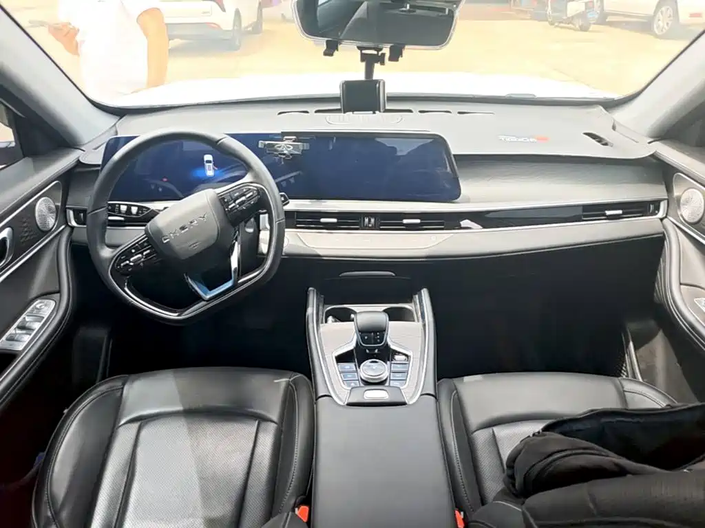 Chery Tiggo New Energy 8 PRO 2023 — фото 10