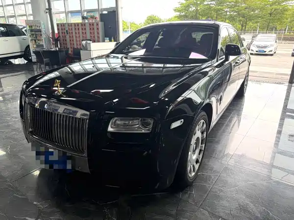 Rolls-Royce Ghost 2012