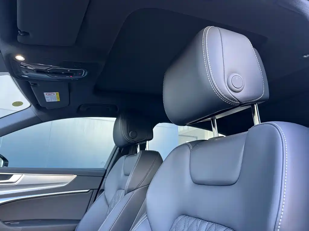 Audi A6L 2025 — фото 13