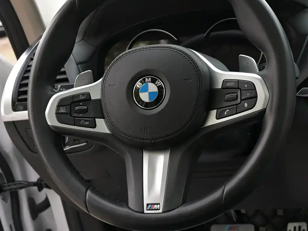 BMW X3 2018 — фото 10