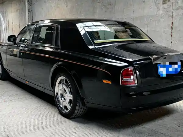 Rolls-Royce Phantom 2006