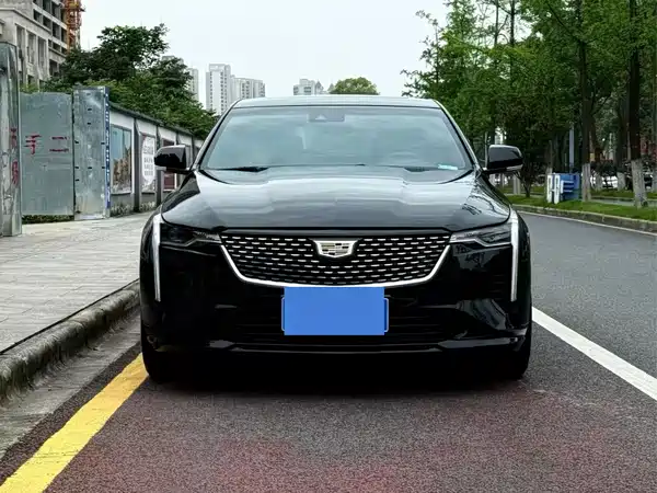 Cadillac CT4 2022
