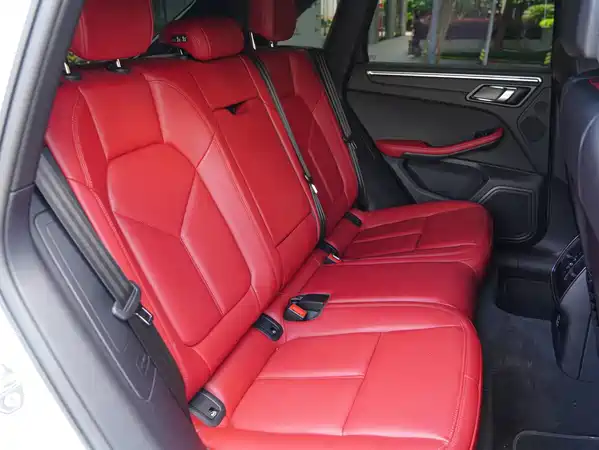 Porsche Macan 2023