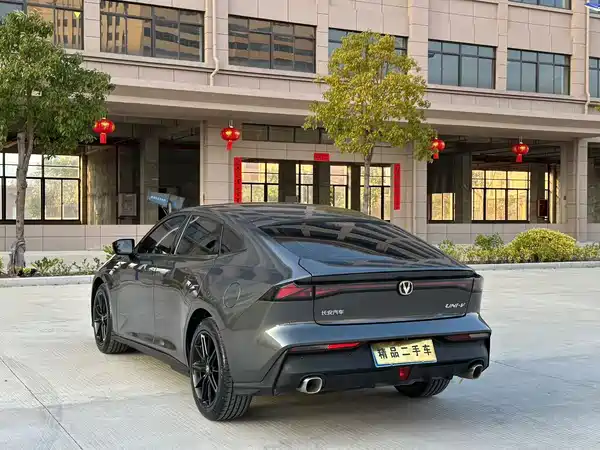 Changan UNI-V 2025