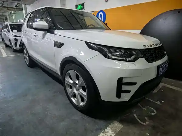 Land Rover Discovery 2019