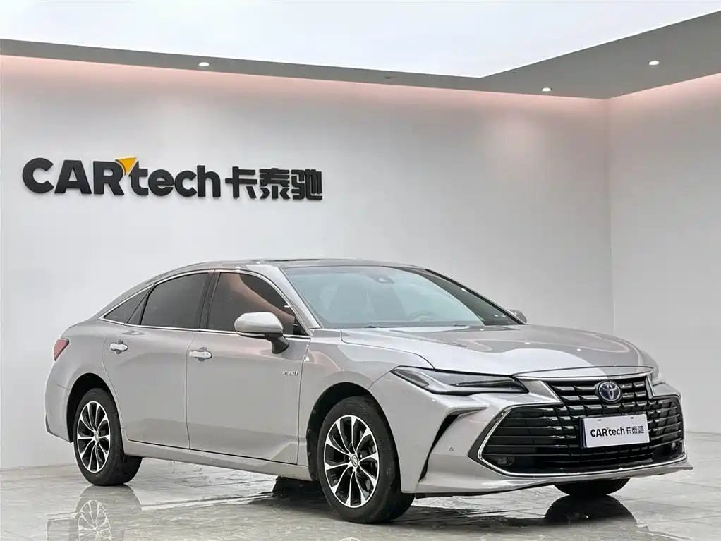 Toyota Avalon 2022