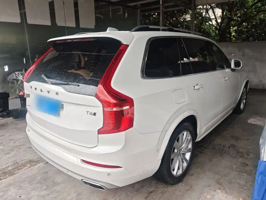 Volvo XC90 2016