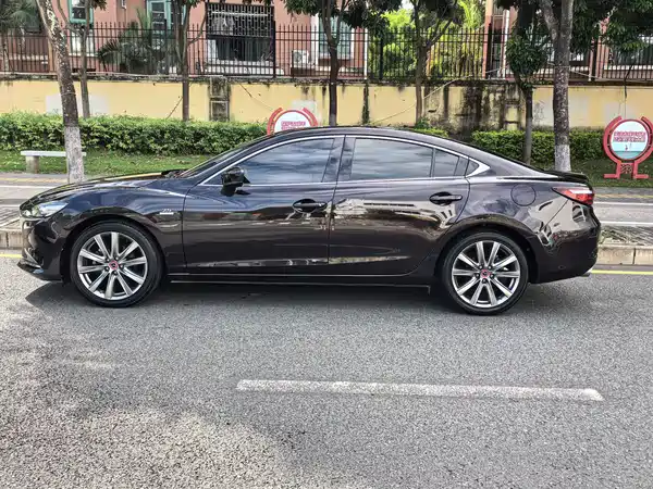 Mazda Atenza 2020