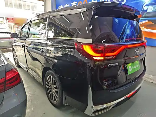 GAC Trumpchi M8 2022