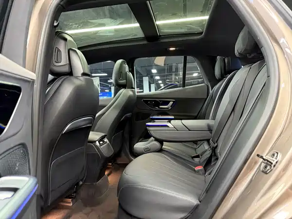 Mercedes-Benz EQE SUV 2023