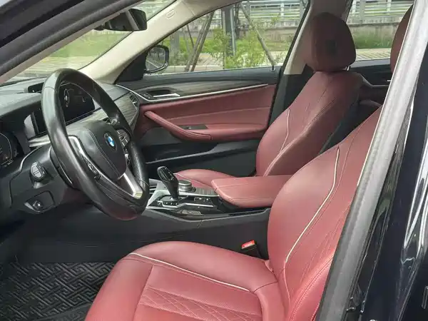 BMW 5 Series 2022