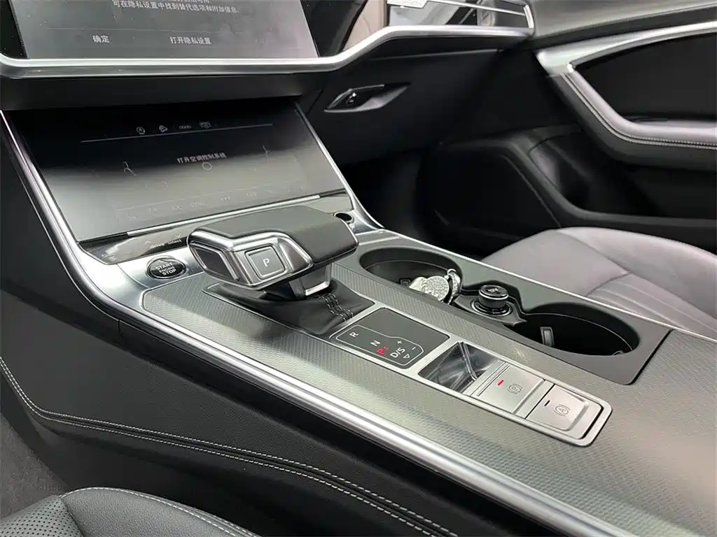 Audi A6 2024 — фото 12