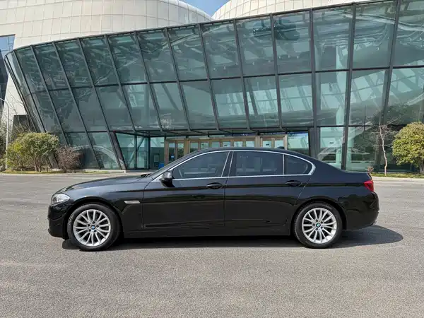 BMW 5 Series 2015