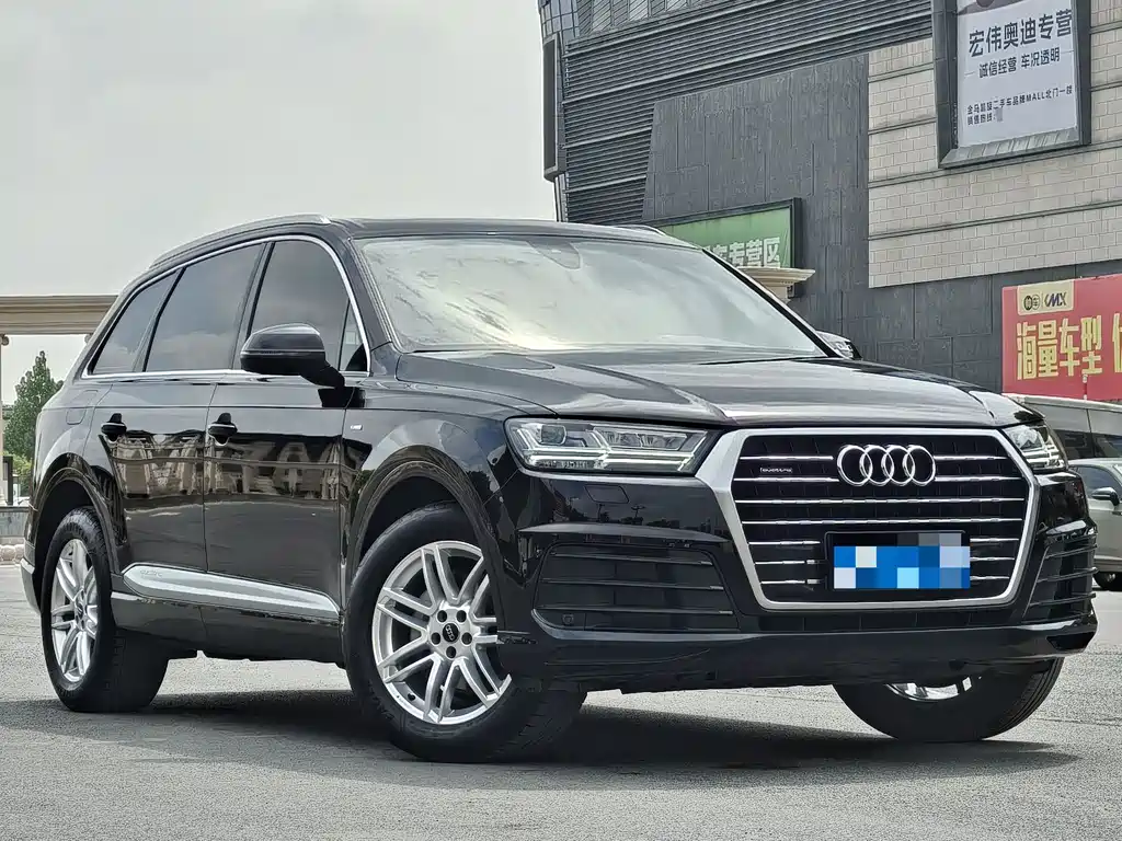 Audi Q7 2018 — фото 3