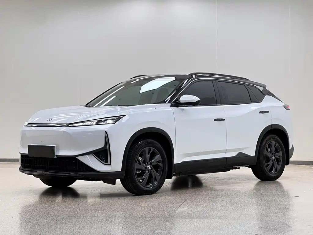 Dongfeng Fengshen L7 2025 — фото 1