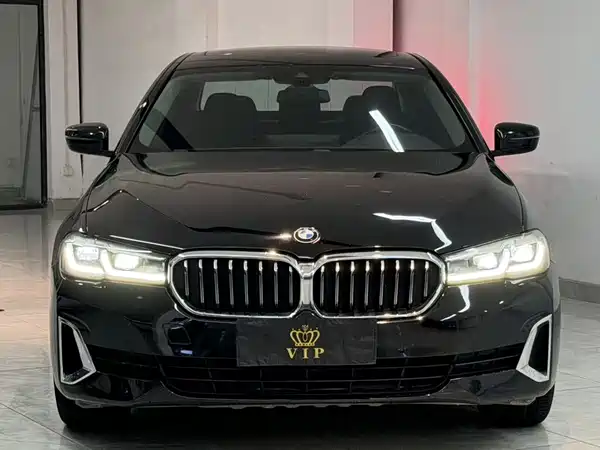 BMW 5 Series 2021