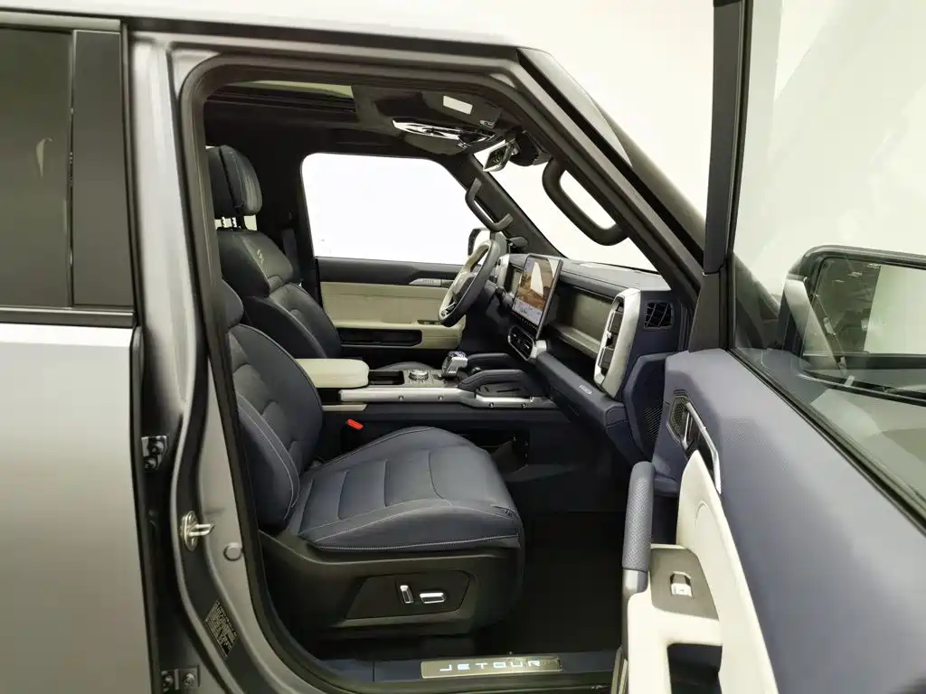 Jetour Traveller C-DM 2024 — фото 23