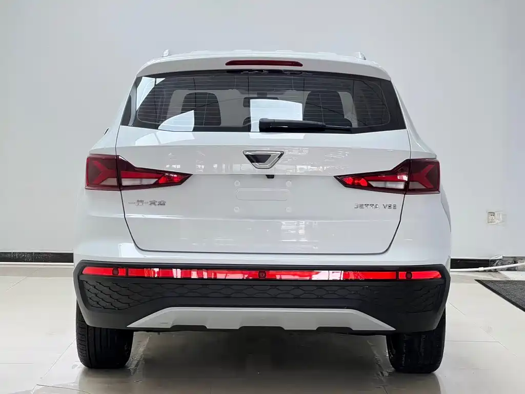Jetta VS5 2022