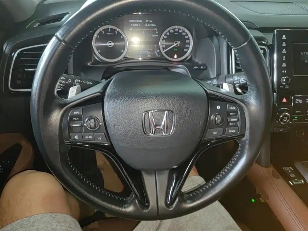 Honda UR-V 2022 — фото 11