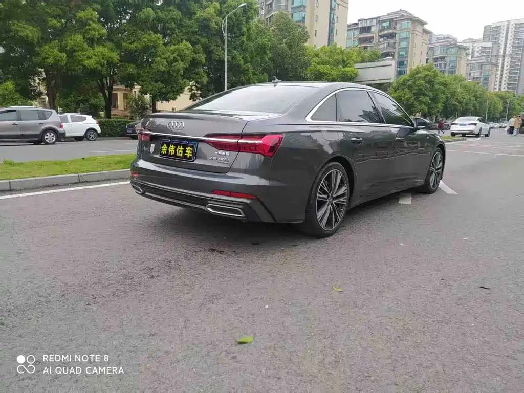 Audi A6L 2020 — фото 15