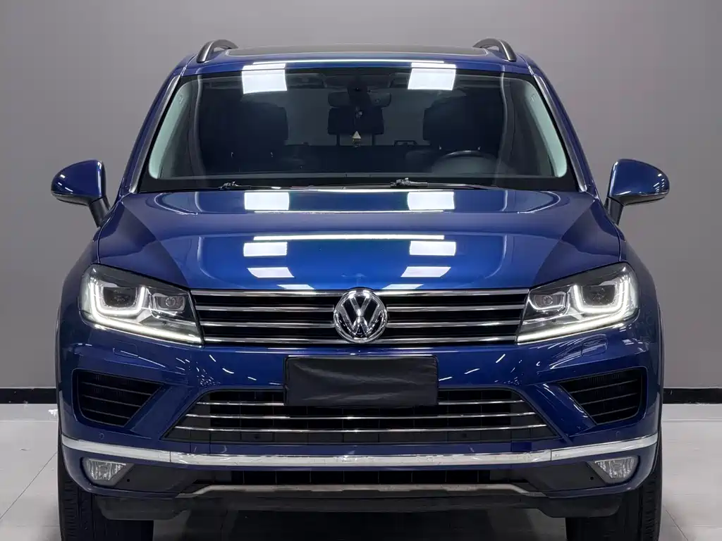 Volkswagen Touareg 2017 — фото 3